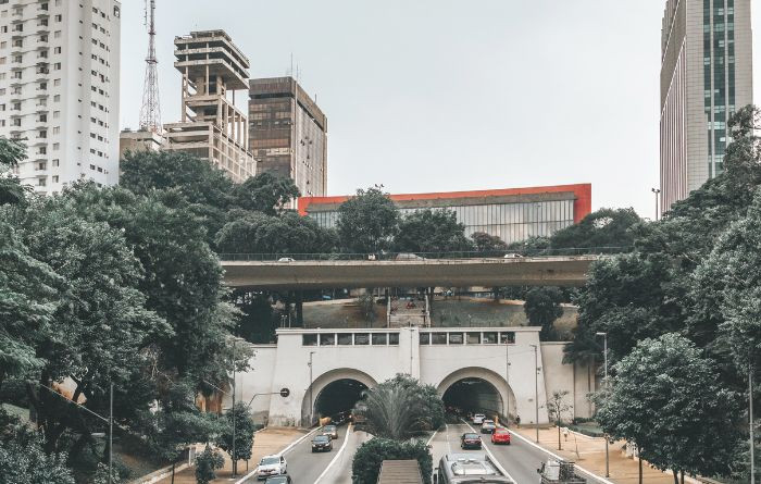 CITY LIFE, COUNTRY LIFE